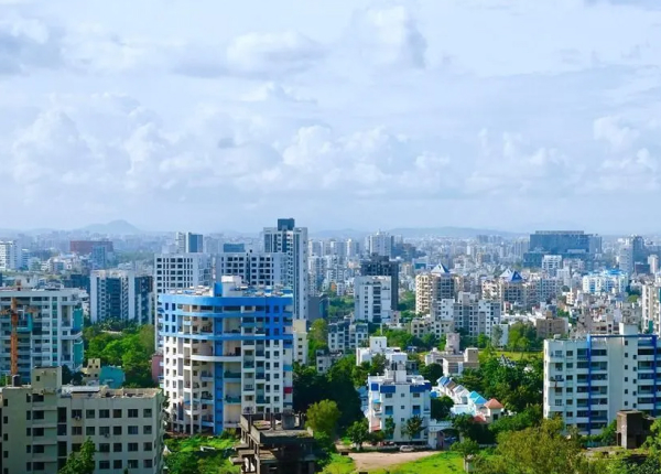 Top Luxury flat in Pune